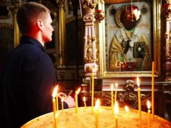 Сильная молитва на любовь жены к мужу