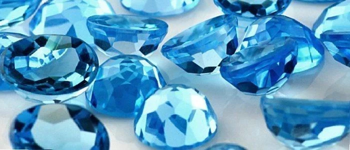 Голубые камни: виды, применение и уход