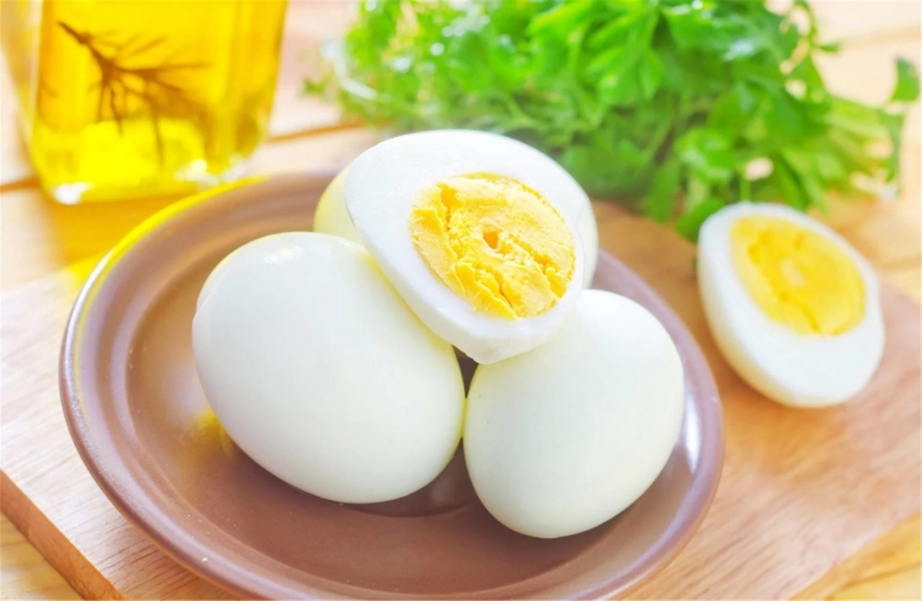 К чему снятся яйца куриные женщине во сне: полное толкование