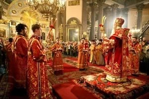 Во сколько в церквии начинается служба утренняя, вечерняя, воскресная