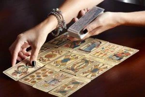 Гадание Таро: совместимость партнеров по имени