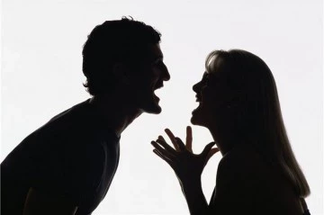 Простые заговоры и ритуалы, чтобы поссорить людей